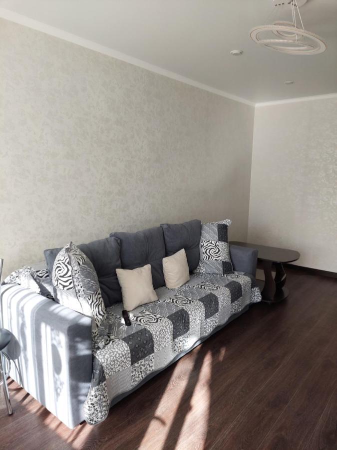 Flat Apartment *